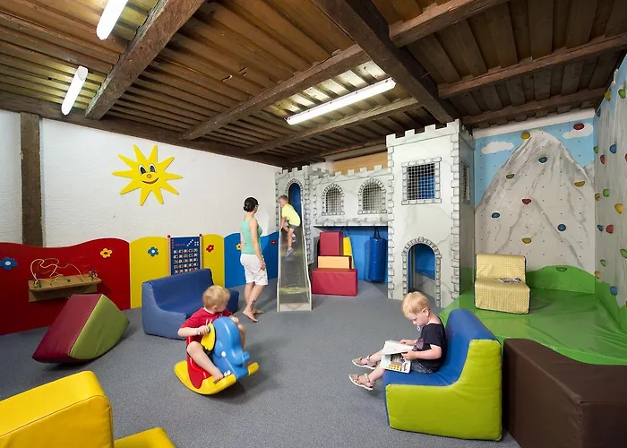 Seeblick Hotel Goldegg